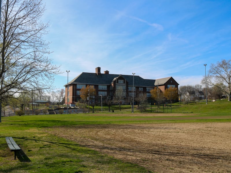 Roe School (1919)