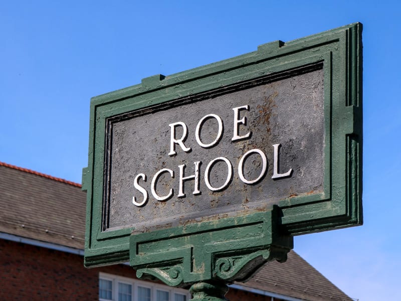 Roe School (1919)