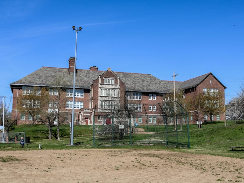 Roe School (1919)