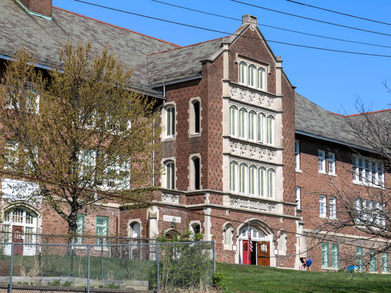 Roe School (1919)