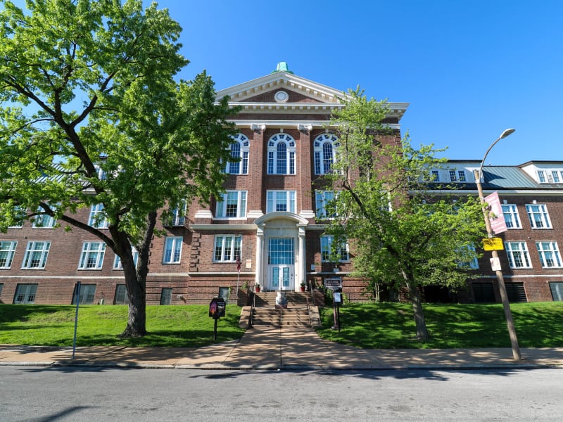 Sumner High School (1910)