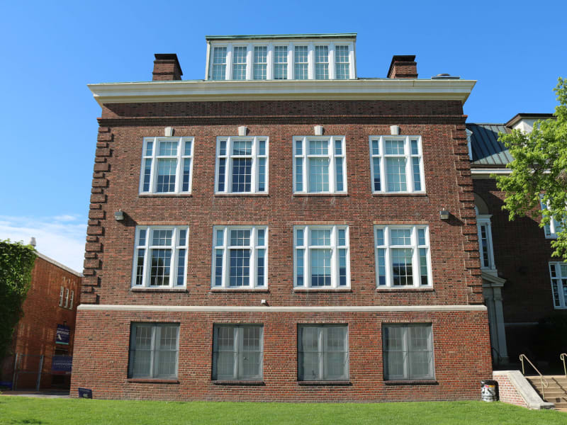 Sumner High School (1910)