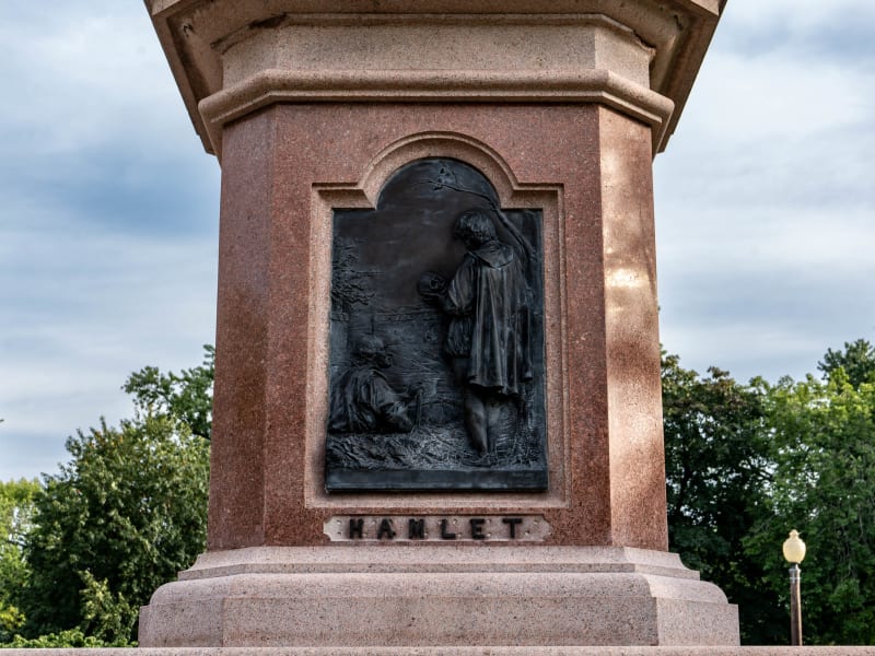 William Shakespeare Statue