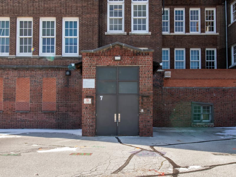 Farragut School