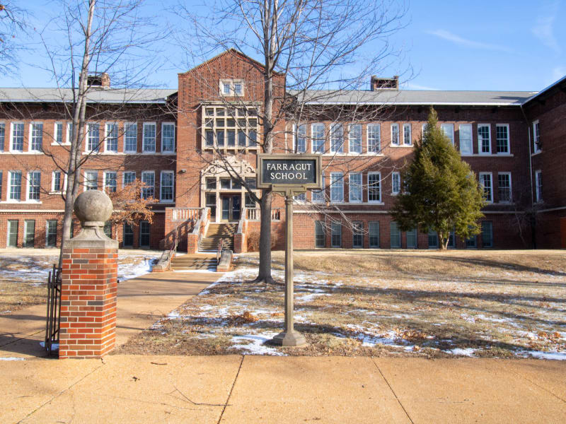 Farragut School