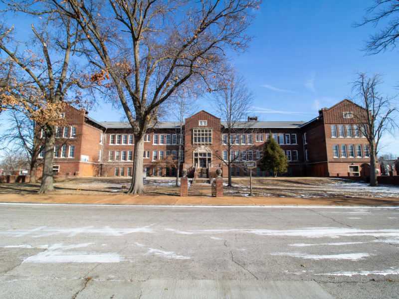 Farragut School
