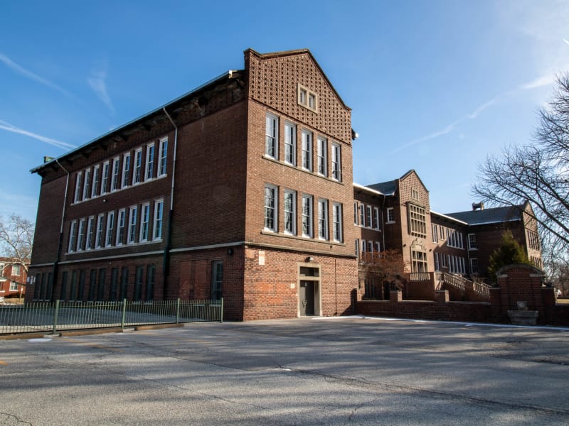 Farragut School
