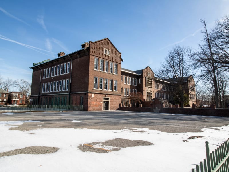 Farragut School