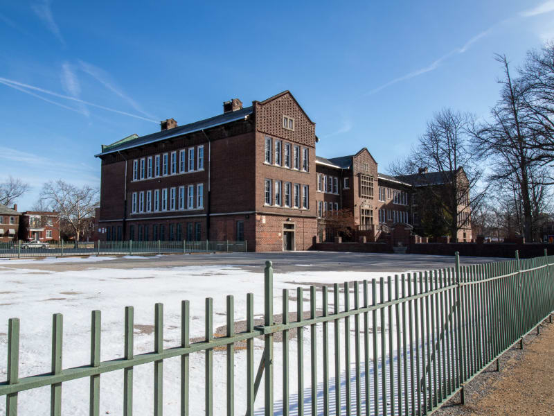 Farragut School