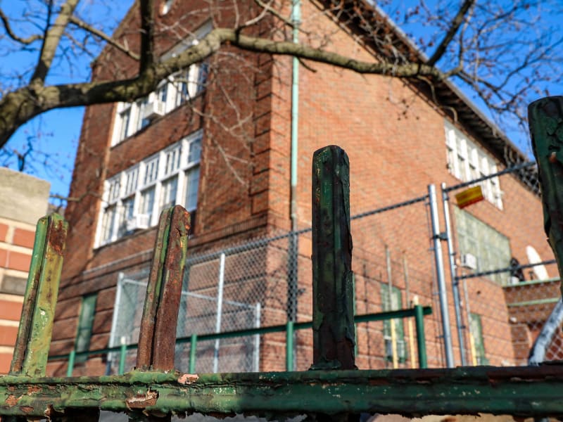 Wade School