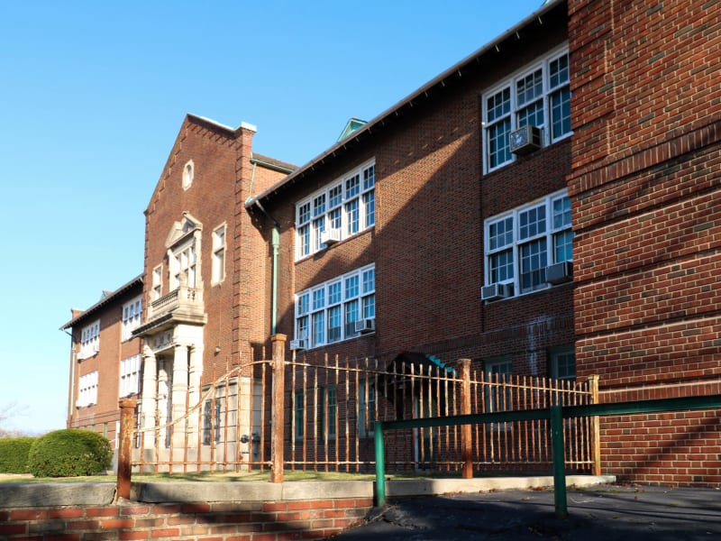 Wade School