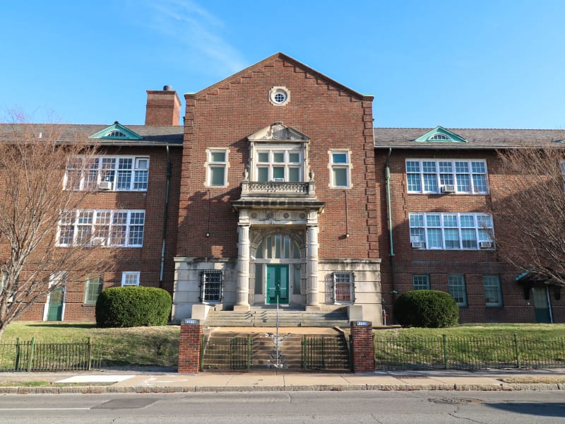 Wade School
