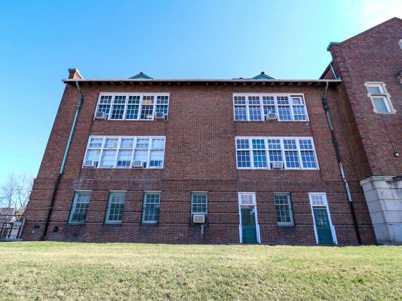 Wade School