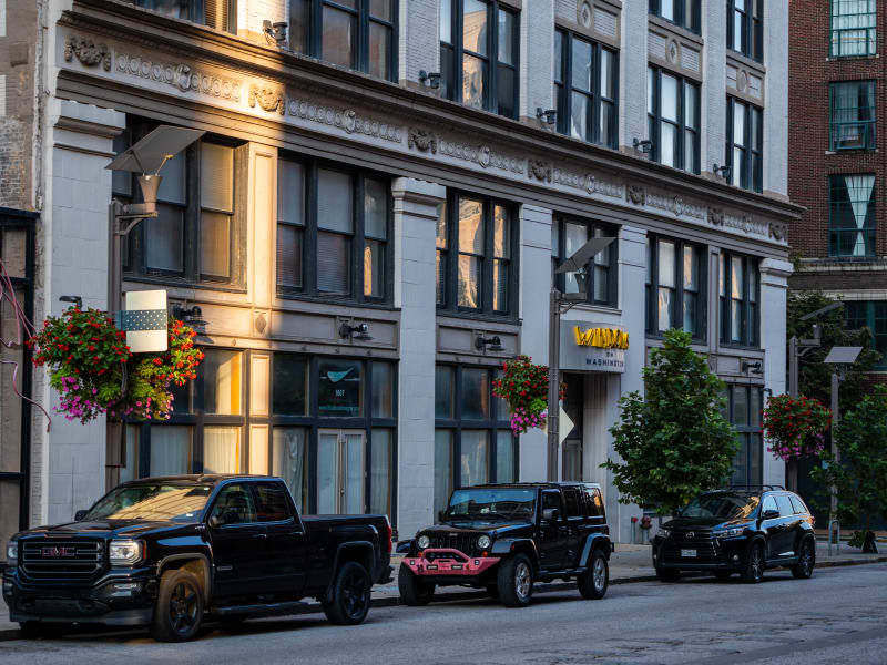 White-Branch-Shelton Hat Company Building