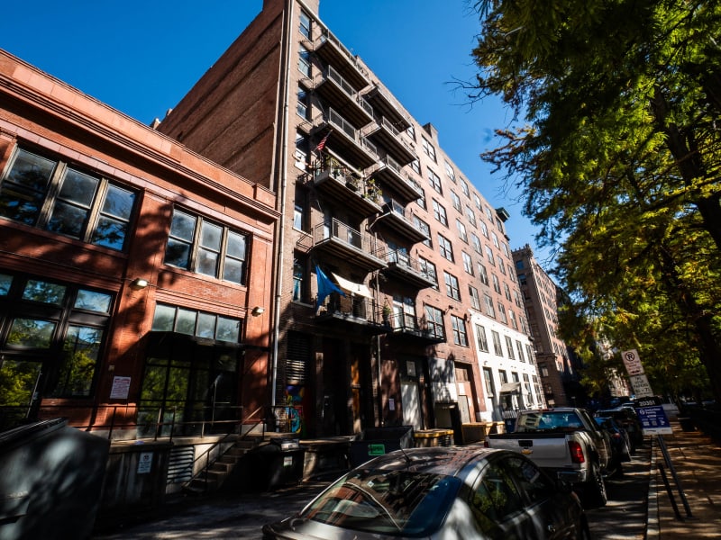 Knickerbocker Building, 1300-10 Washington Avenue, St. Louis, photographed October 2026