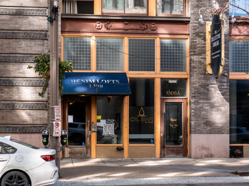 Knickerbocker Building, 1300-10 Washington Avenue, St. Louis, photographed October 2026