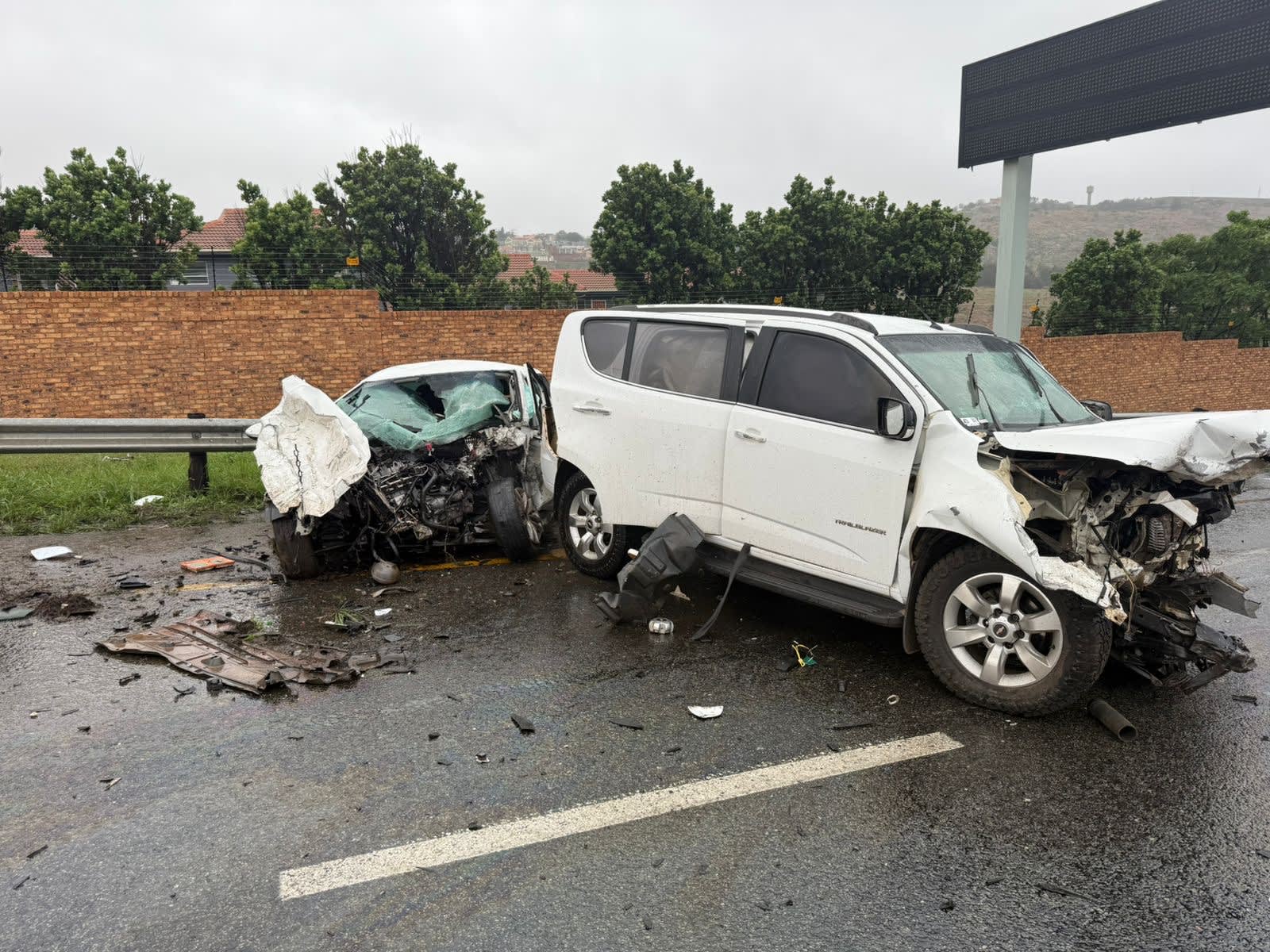 Photo:Motorists urged to use alternative routes after fatal crash on N12 in Alberton – South African Daily