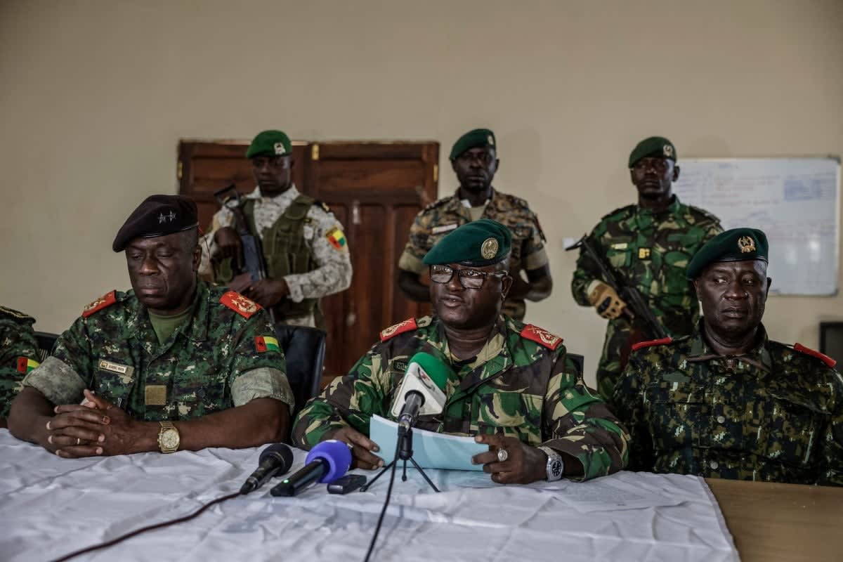 Photo:Military seizes power in Guinea‑Bissau, suspends elections and detains President – South African Daily