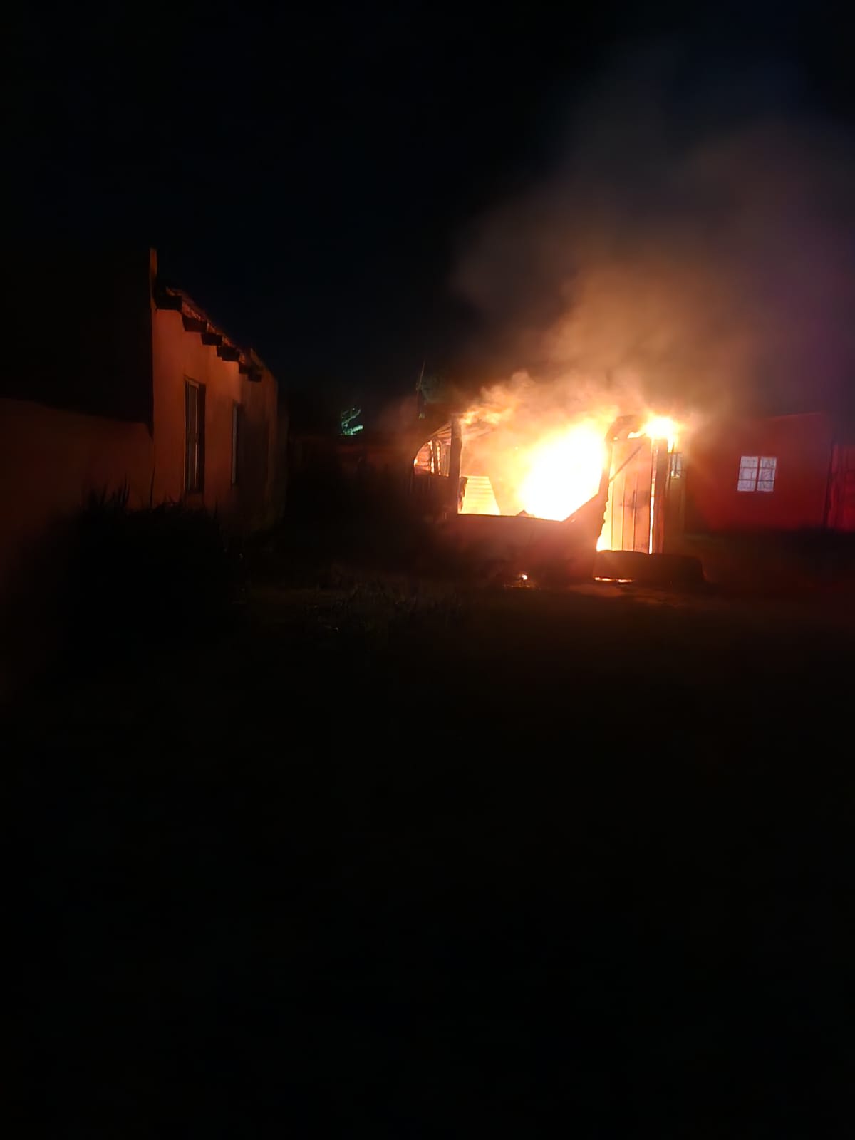 Photo:Toddler dies as Kokosi fire meets dry taps – South African Daily