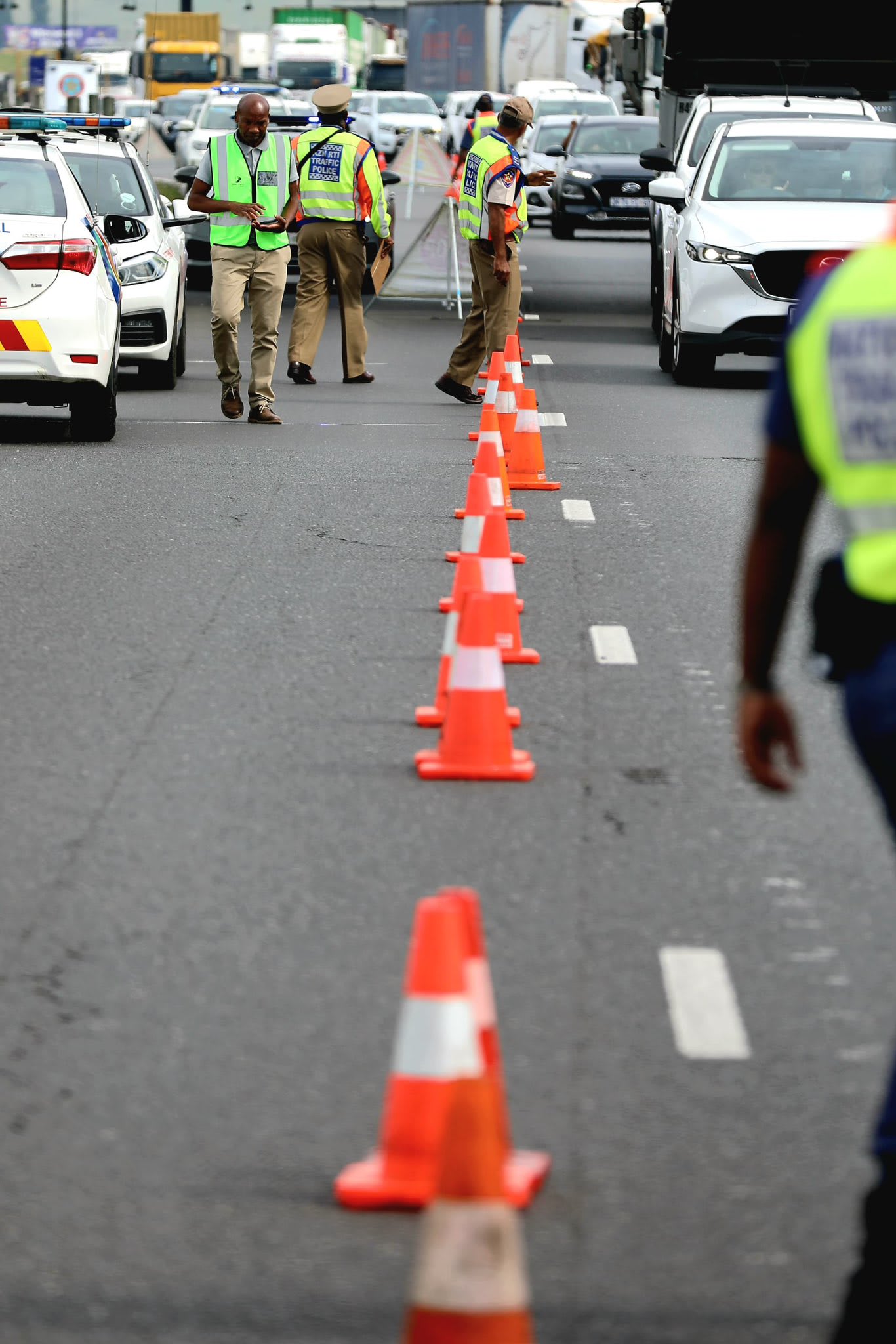 Photo:‘Check the weather before you drive, RTMC warns as holiday traffic surges – South African Daily