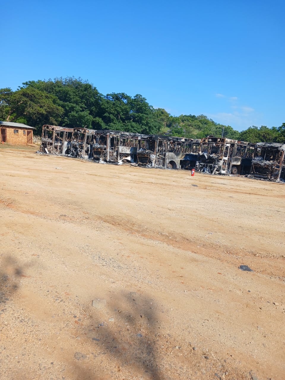 Photo:Inquiry launched after 10 Buscor buses destroyed in Mpumalanga fire– South African Daily”