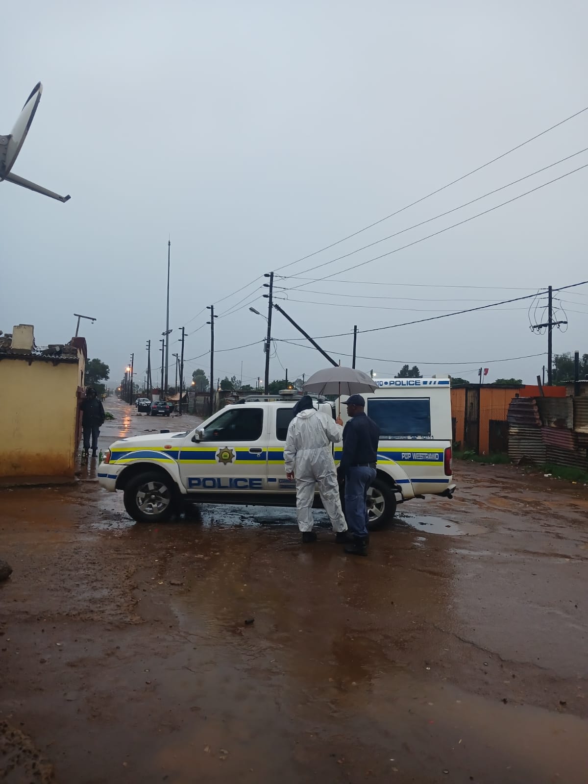 Photo:Bekkersdal manhunt after declared-dead victim found alive – South African Daily