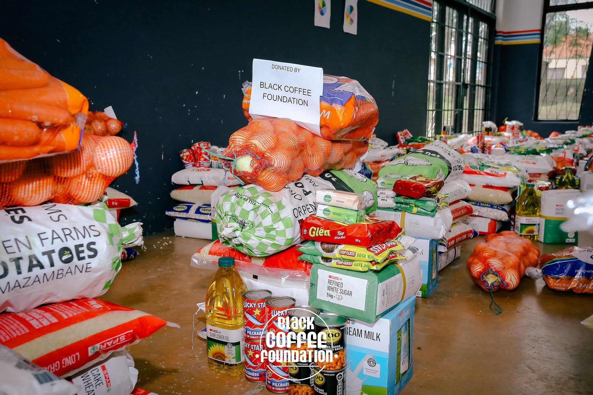 Photo:Black Coffee Foundation spreads joy through 'Feed the Family' Christmas campaign – South African Daily