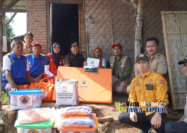 Warung Terbakar, Harapan Tak Padam: Ketua DPRD Jepara Hadir Bawa Bantuan dan Minta Polisi Usut Tuntas