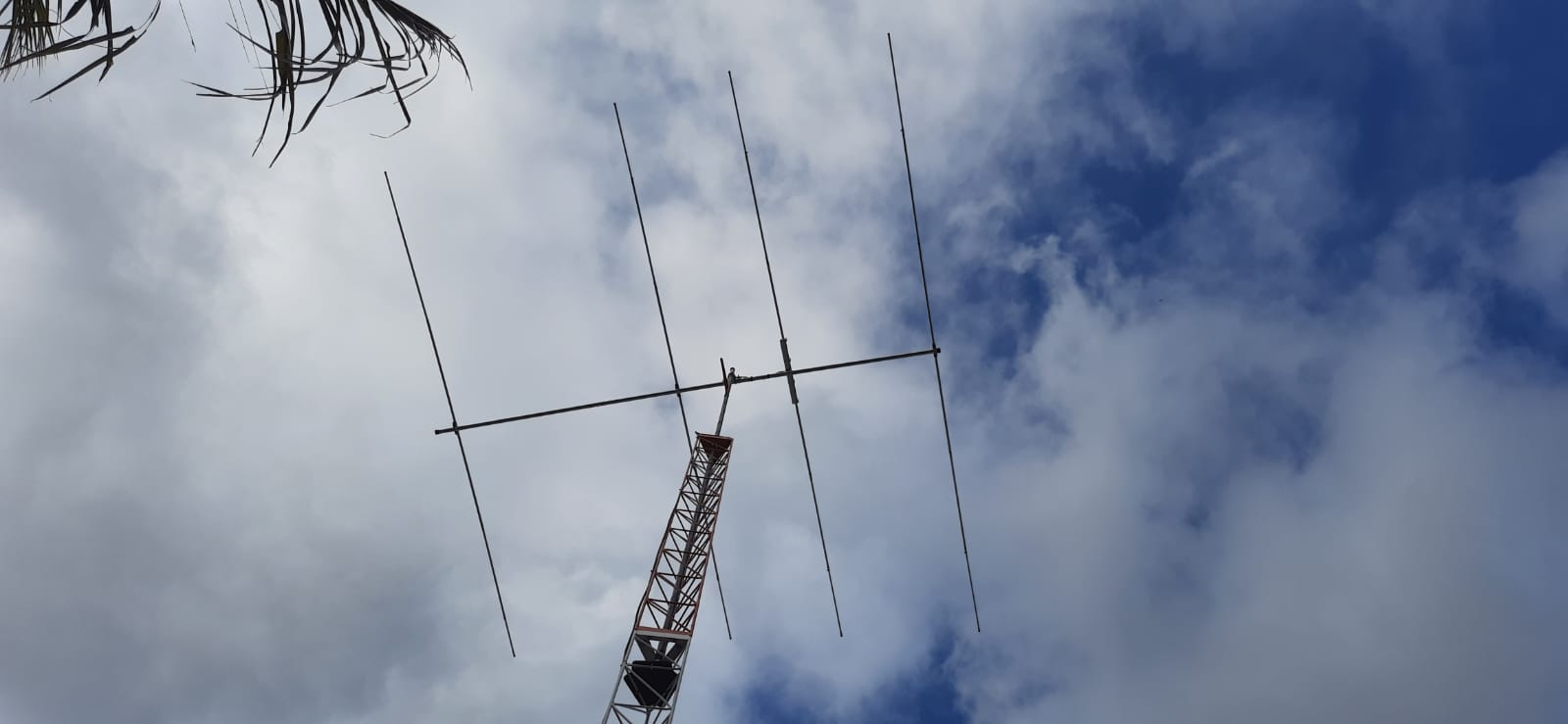 4dxfs10 04.jpeg 4dxfs10 04.jpeg