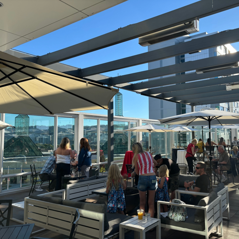 Event Photo: 4th of July from the Metropolitan Tavern Rooftop