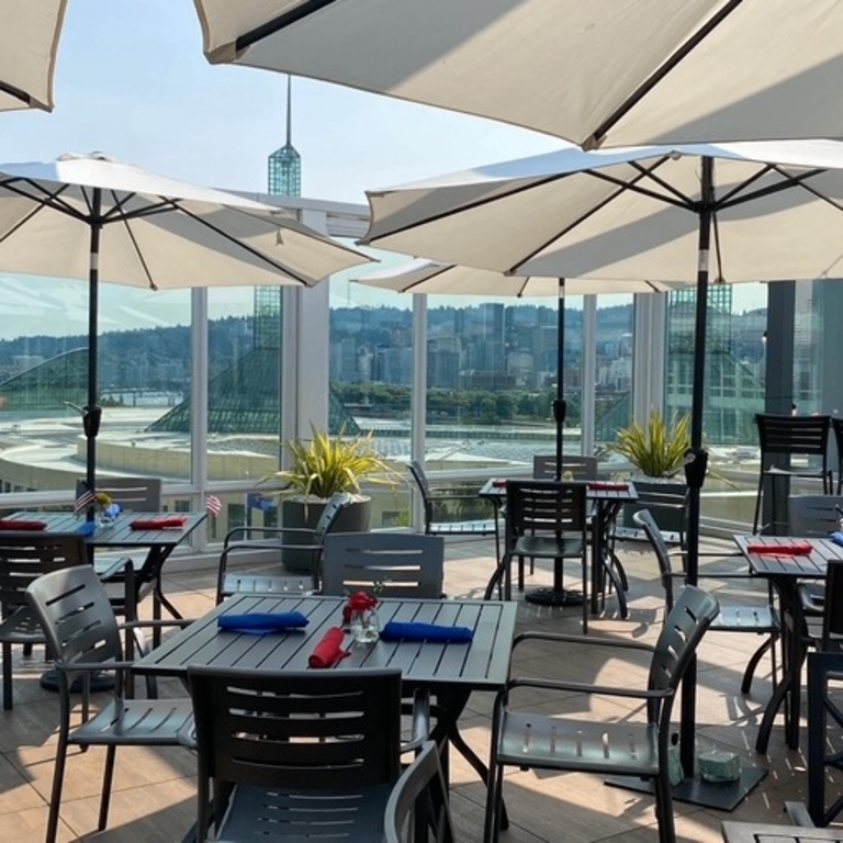 Event Photo: 4th of July from the Metropolitan Tavern Rooftop