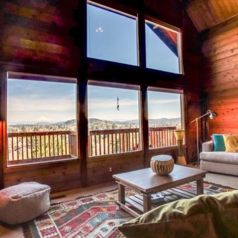 Five Favorite Vacation Rentals In Portland The Official Guide To