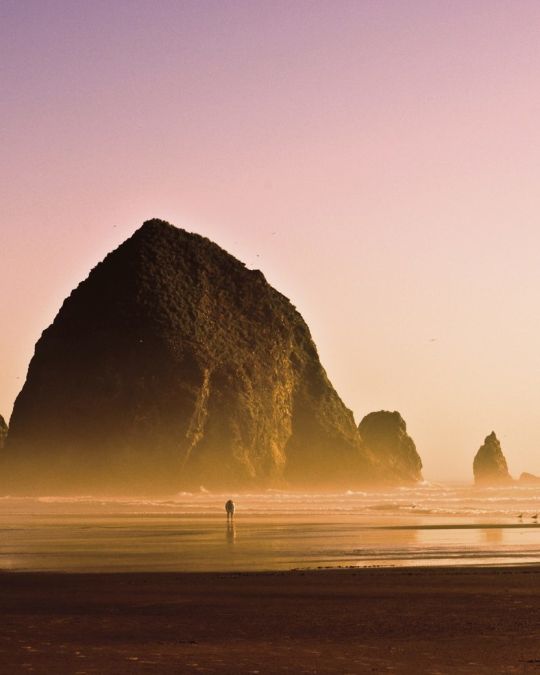Contestants got a view of iconic Haystack Rock, located in Cannon Beach.