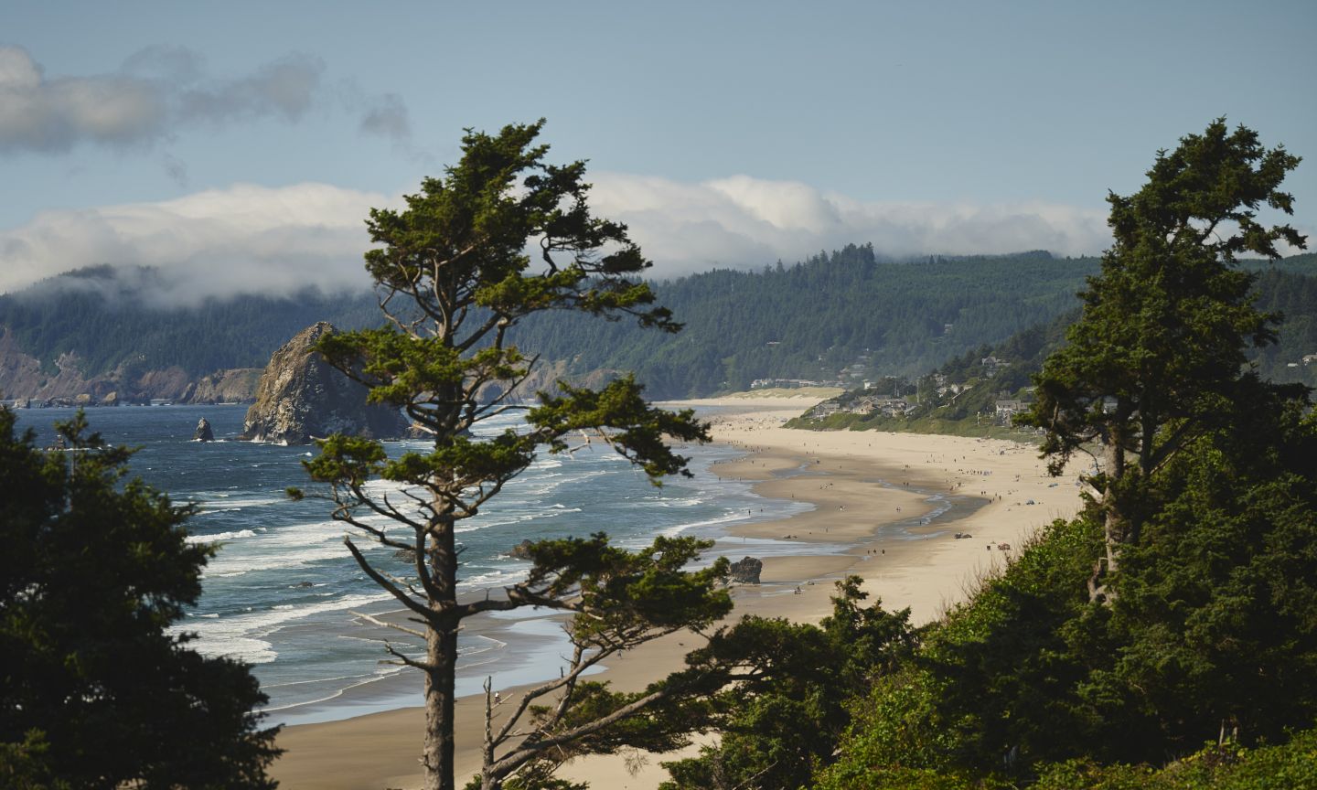 Oregon Coast Towns  Things to do + Where to stay