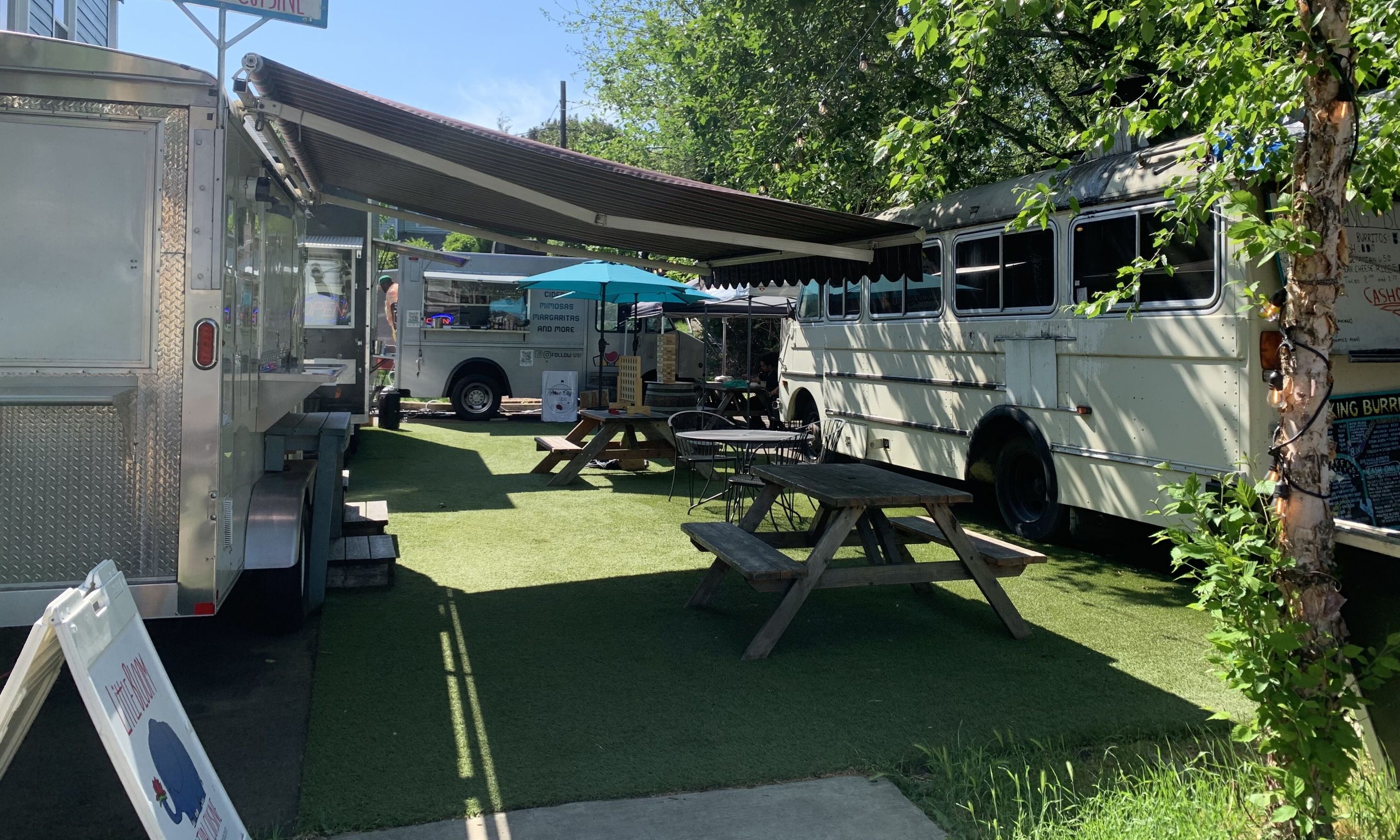 Photo of Historic Mississippi Gateway Food Carts