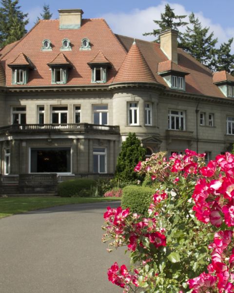 exterior of Pittock Mansion