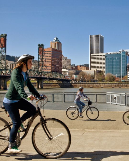 ポートランドで自転車に乗る  オレゴン州ポートランド