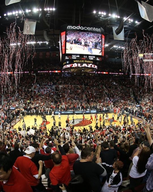 OFFICIAL TEAM STORE OF THE PORTLAND TRAIL BLAZERS