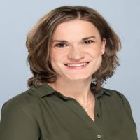 Headshot of Erica Vanausdoll