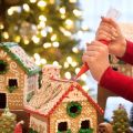 Event Photo: Gingerbread House Decorating Class 