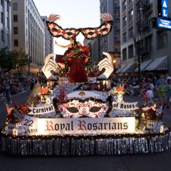 Rose Festival CareOregon Starlight Parade