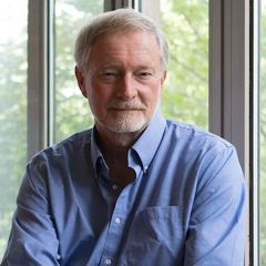 Erik Larson