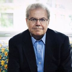 Emanuel Ax Plays Beethoven