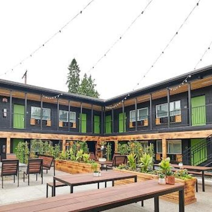 Photo of Kenton Hotel