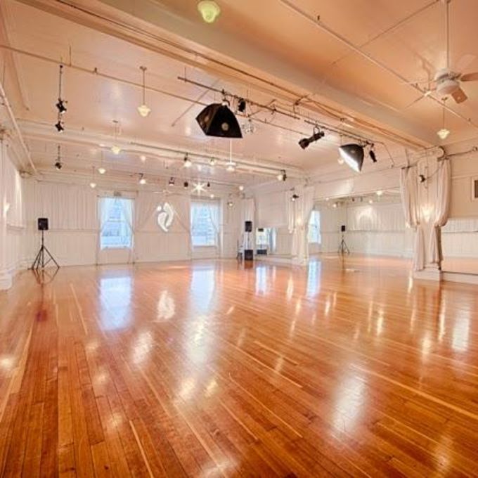 Photo of NiaStudio