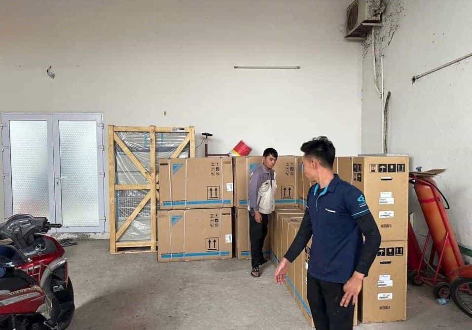Kiểm tra thiết bị máy lạnh trước lắp đặt
