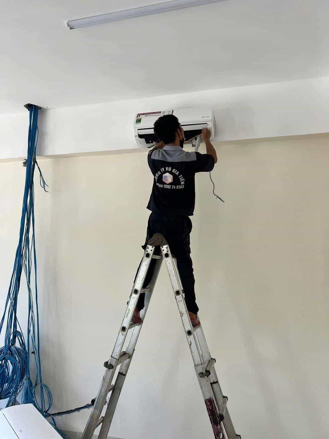 Ưu nhược điểm máy lạnh treo tường chi tiết