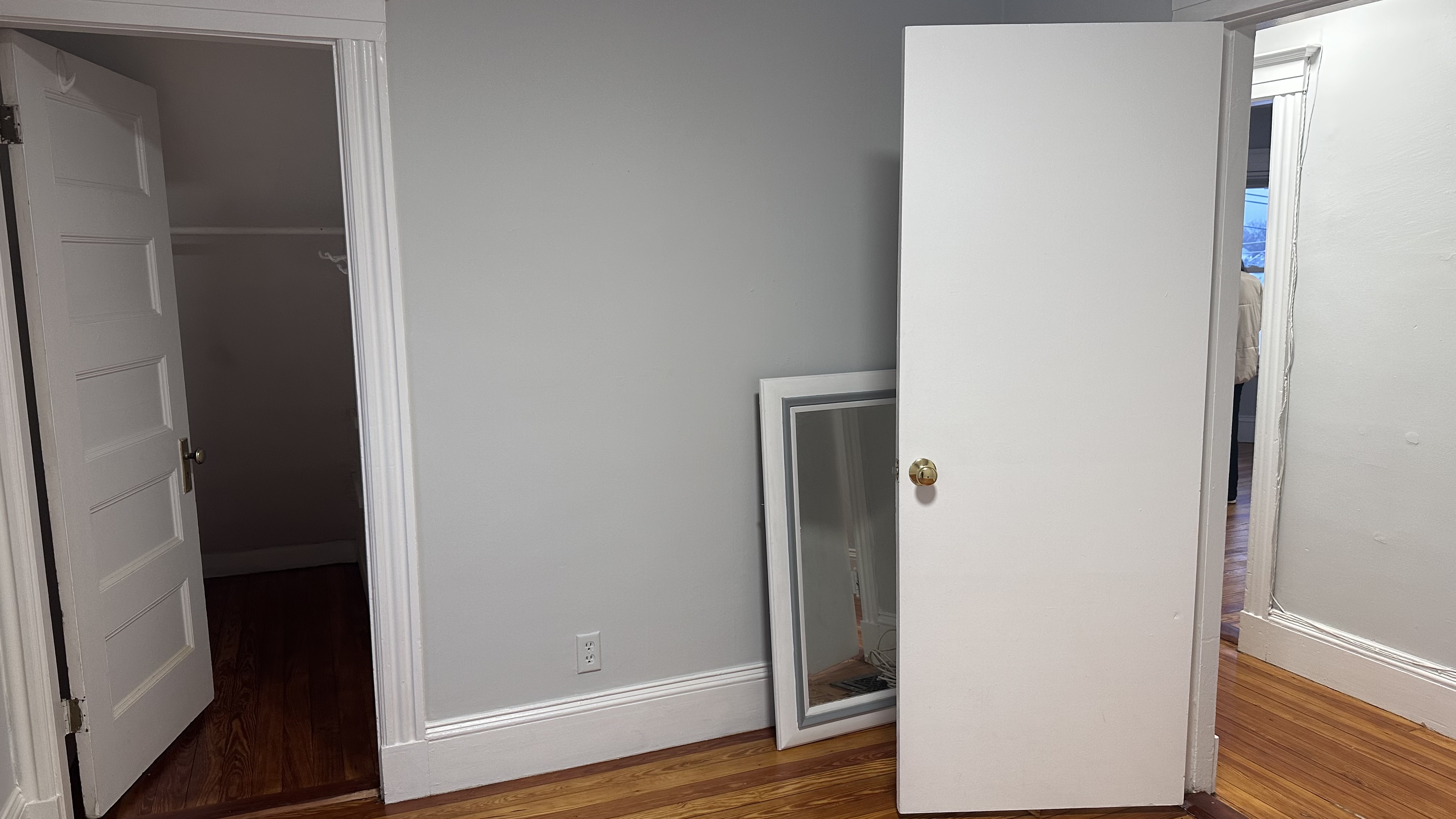 Summer 2024 sublet near Tufts — photo 2