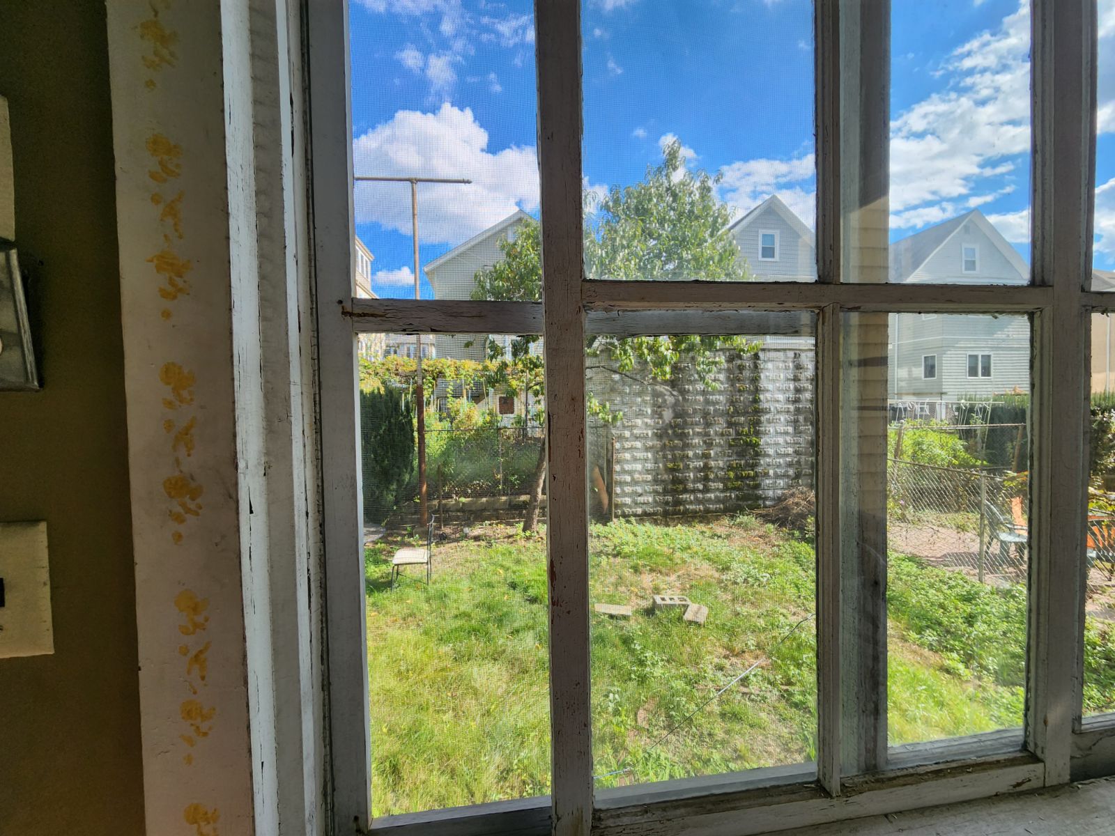 Summer 2024 sublet near Tufts — photo 2