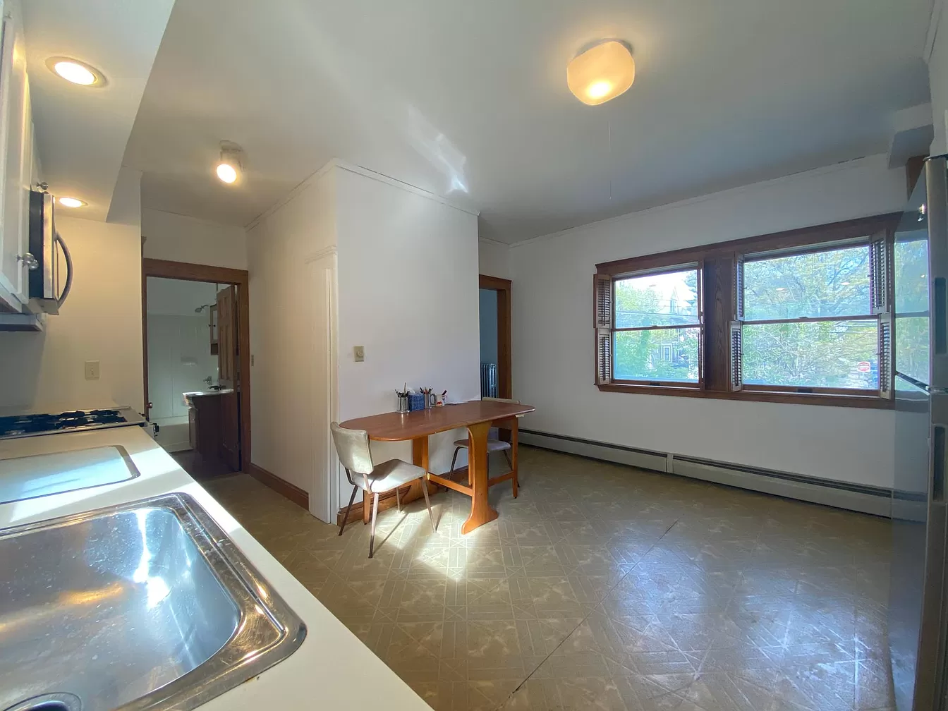 Summer 2024 sublet near Tufts — photo 5